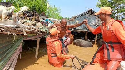 NDRF personnel conduct a rescue operation at a flood affected area in Bihar's Supaul district on Monday. (PTI) NDRF personnel conduct a rescue operation at a flood affected area in Bihar's Supaul district on Monday. (PTI)