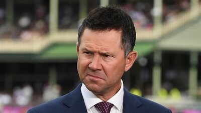 Australia beat England by 49 runs (DLS Method) in the fifth ODI (Getty) Australia beat England by 49 runs (DLS Method) in the fifth ODI (Getty)