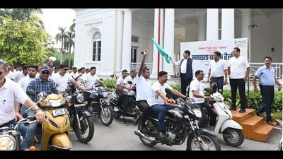 Sudhir Mahadev Bobde, the additional chief secretary to the governor, flagged off the rally. (Sourced)