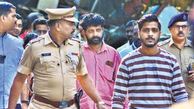Thane, India - September 29, 2024: Badlapur sexual assault case accused Akshay Shinde's dead body was taken from Chhatrapati Shivaji Maharaj Hospital in Kalwa Thane for cremation after his death in an Encounter, At this time Akshay Shinde's mother Alka Shinde and father Anna Shinde were present in the hospital ,in Thane,in Mumbai, India, on, Sunday, September 29, 2024. ( Praful ÊGangurde /HT Photo ) Thane, India - September 29, 2024: Badlapur sexual assault case accused Akshay Shinde's dead body was taken from Chhatrapati Shivaji Maharaj Hospital in Kalwa Thane for cremation after his death in an Encounter, At this time Akshay Shinde's mother Alka Shinde and father Anna Shinde were present in the hospital ,in Thane,in Mumbai, India, on, Sunday, September 29, 2024. ( Praful ÊGangurde /HT Photo )