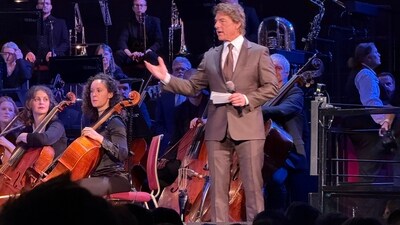 Tom Cruise at the Top Gun Maverick orchestral concert in London Tom Cruise at the Top Gun Maverick orchestral concert in London