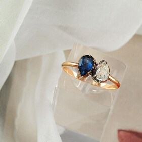 The Toi Et Moi ring that French Emperor Napoleon Bonaparte gave his wife Josephine de Beauharnais in 1796 that started the trend (X) The Toi Et Moi ring that French Emperor Napoleon Bonaparte gave his wife Josephine de Beauharnais in 1796 that started the trend (X)
