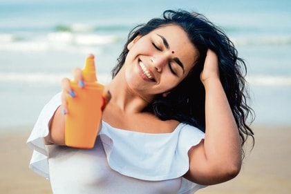 Using sunscreen will help in protecting your skin from harmful UV radiations. (Shutterstock) Using sunscreen will help in protecting your skin from harmful UV radiations. (Shutterstock)