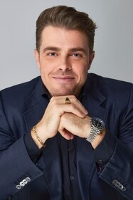 Michael Grieve, Chief Brand Officer of Jumeirah Michael Grieve, Chief Brand Officer of Jumeirah