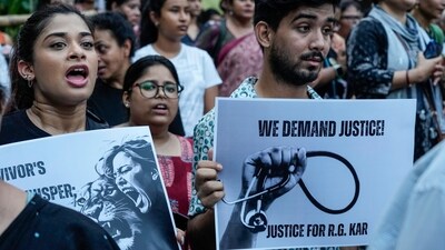 People demand justice for the rape and murder of a resident doctor at a government hospital in early August. (AP file photo) People demand justice for the rape and murder of a resident doctor at a government hospital in early August. (AP file photo)