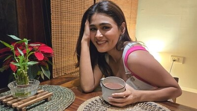 Shalini Pandey on Coffee Day Shalini Pandey on Coffee Day