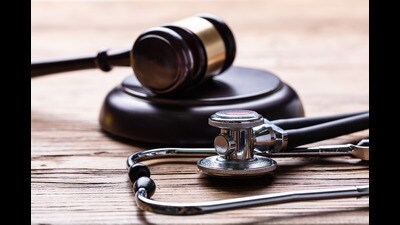 The tribunal has directed the medical institute through its director and dean (R), medical education and research cell, to pay ₹2,500 each to the applicant with arrears. (Shutterstock) The tribunal has directed the medical institute through its director and dean (R), medical education and research cell, to pay ₹2,500 each to the applicant with arrears. (Shutterstock)