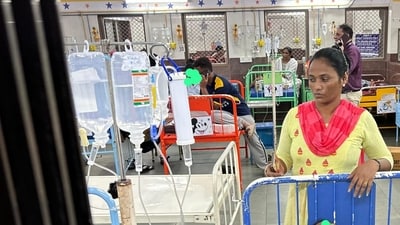 38 children hospitalised in Thane after eating mid-day meal (Praful Gangurde/ HT photos) 38 children hospitalised in Thane after eating mid-day meal (Praful Gangurde/ HT photos)