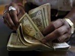 The Government raised minimum wages for unorganised workers using the Variable Dearness Allowance (VDA)