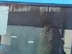 Bengaluru's BMTC also appreciated the conductor for being attentive on ground during such an incident.