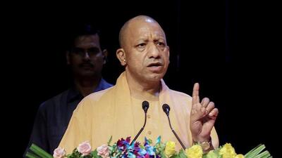 CM Yogi Adityanath addresses the ‘Seva Pakhwada’ programme organised on the occasion of birth anniversary of Mahatma Gandhi and Lal Bahadur Shastri, in Lucknow, Wednesday. (PTI Photo) CM Yogi Adityanath addresses the ‘Seva Pakhwada’ programme organised on the occasion of birth anniversary of Mahatma Gandhi and Lal Bahadur Shastri, in Lucknow, Wednesday. (PTI Photo)