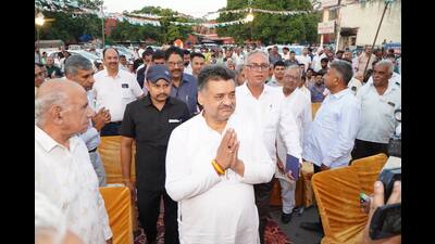 Congress candidate Chander Mohan during a campaign rally in Panchkula on Wednesday. (HT Photo) Congress candidate Chander Mohan during a campaign rally in Panchkula on Wednesday. (HT Photo)