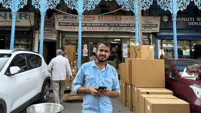 Kashmere Gate’s Bara Bazar is a sprawling enterprise filled with a variety of businesses. The blue is limited to its handsome colonnade that overlooks the historic St James Church. (HT Photo) Kashmere Gate’s Bara Bazar is a sprawling enterprise filled with a variety of businesses. The blue is limited to its handsome colonnade that overlooks the historic St James Church. (HT Photo)