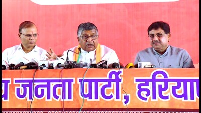 Senior BJP leader and former Union minister and MP Ravi Shankar Prasad during a press conference at the BJP state media center in Rohtak on Wednesday. (Manoj Dhaka/HT) Senior BJP leader and former Union minister and MP Ravi Shankar Prasad during a press conference at the BJP state media center in Rohtak on Wednesday. (Manoj Dhaka/HT)
