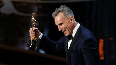 Daniel Day Lewis accepts the Oscar for best actor for his role in Lincoln at the 85th Academy Awards in 2017. Daniel Day Lewis accepts the Oscar for best actor for his role in Lincoln at the 85th Academy Awards in 2017.