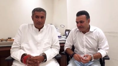 Virender Sehwag campaigns for Congress candidate from Tosham Assembly constituency, Anirudh Chaudhary. (PTI / video screengrab)