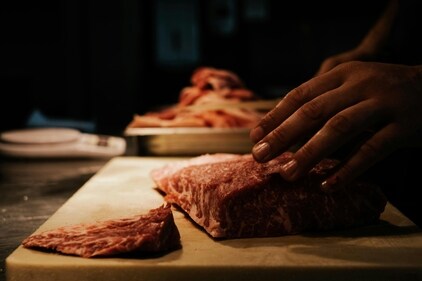 High red meat intake was associated with an increased risk of weight gain. High red meat intake was associated with an increased risk of weight gain.
