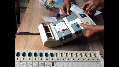 Ganaur assembly constituency in Sonepat is seeing a triangular contest with former Speaker Kuldeep Sharma of the Congress taking on BJP rebel-turned-Independent Devender Kadyan and the saffron party’s candidate, Devender Kaushik, who is the brother of former Sonepat BJP MP Ramesh Kaushik. (AFP file) Ganaur assembly constituency in Sonepat is seeing a triangular contest with former Speaker Kuldeep Sharma of the Congress taking on BJP rebel-turned-Independent Devender Kadyan and the saffron party’s candidate, Devender Kaushik, who is the brother of former Sonepat BJP MP Ramesh Kaushik. (AFP file)