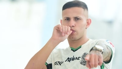 As Mohammedan SC prepares for a crucial match, Alexis Gomez highlights key factors for success, including teamwork and the pursuit of excellence in the I-League. (File Images) As Mohammedan SC prepares for a crucial match, Alexis Gomez highlights key factors for success, including teamwork and the pursuit of excellence in the I-League. (File Images)