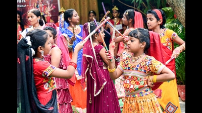 Patna, Oct 3 (ANI): Children play dandiya to celebrate Navratri festival, in Patna on Thursday. (ANI Photo) (Alam Siddiqui) Patna, Oct 3 (ANI): Children play dandiya to celebrate Navratri festival, in Patna on Thursday. (ANI Photo) (Alam Siddiqui)
