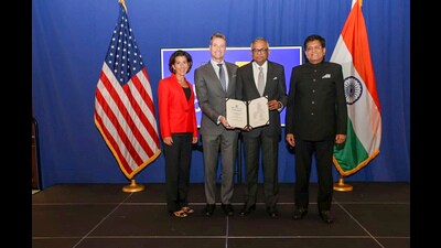 Union Minister Piyush Goyal with US Secretary of Commerce Gina Raimondo during the India-US CEO Forum, in Washington DC, USA. (PTI) Union Minister Piyush Goyal with US Secretary of Commerce Gina Raimondo during the India-US CEO Forum, in Washington DC, USA. (PTI)