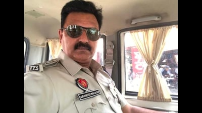 DSP Vavinder Mahajan, a former special task force (STF) officer, is being investigated by the Punjab Police for alleged corruption during probe against pharma companies in drugs cases. (HT File) DSP Vavinder Mahajan, a former special task force (STF) officer, is being investigated by the Punjab Police for alleged corruption during probe against pharma companies in drugs cases. (HT File)