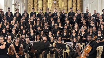 Stuti Choral and String Ensemble (they are 88 choristers, 21 string players and three pianists) conducted by Parvesh Java will perform for Festa de Goa. Stuti Choral and String Ensemble (they are 88 choristers, 21 string players and three pianists) conducted by Parvesh Java will perform for Festa de Goa.