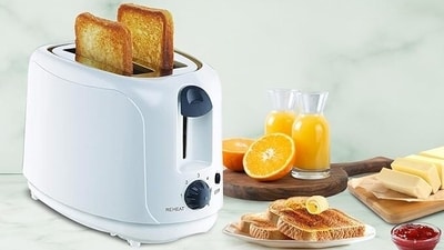 Enjoy perfectly toasted bread every morning with our list of fast, efficient and stylish electric toasters. Enjoy perfectly toasted bread every morning with our list of fast, efficient and stylish electric toasters.
