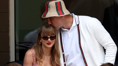 Taylor Swift and Travis Kelce of the Kansas City Chiefs attend the Men's Singles Final match. Jamie Squire/Getty Images/AFP (Photo by JAMIE SQUIRE / GETTY IMAGES NORTH AMERICA / Getty Images via AFP) (Getty Images via AFP) Taylor Swift and Travis Kelce of the Kansas City Chiefs attend the Men's Singles Final match. Jamie Squire/Getty Images/AFP (Photo by JAMIE SQUIRE / GETTY IMAGES NORTH AMERICA / Getty Images via AFP) (Getty Images via AFP)