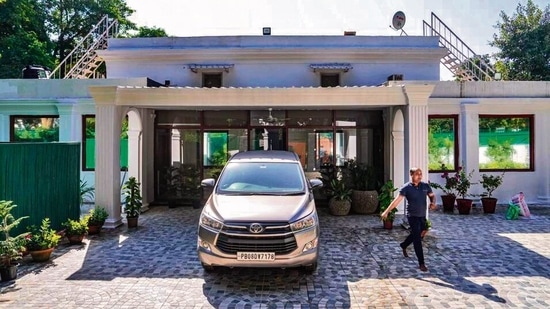 The official house of Punjab Rajya Sabha MP Ashok Mittal on Ferozeshah Road, where Arvind Kejriwal will shift after vacating the chief minister’s residence in New Delhi on Thursday. (PTI) (HT_PRINT)