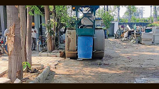 While the MC claimed that no interlocking tiles were installed within a 1-metre radius around trees, it also admitted that steps are being taken to replace existing tiles with perforated ones. (HT File)