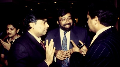 Harsh Goenka shares three things he learnt from Mukesh Ambani (@pradeepcsrivast) Harsh Goenka shares three things he learnt from Mukesh Ambani (@pradeepcsrivast)