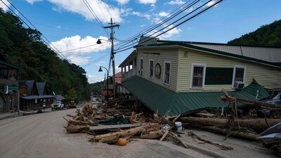 A damaged structure is seen in downtown Chimney Rock, North Carolina, October 2, 2024, after the passage of Hurricane Helene. The death toll from powerful storm Helene, which battered the southeastern United States, has climbed to more than 155, authorities said on October 1, as President Joe Biden and Vice President Kamala Harris surveyed the damage. (AFP)