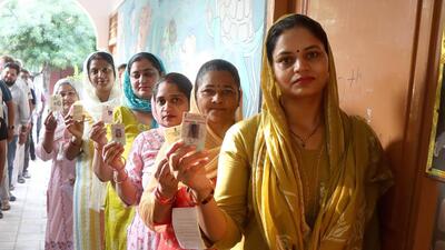 Voters in Rohtak waiting in a queue for their turn to exercise their franchise on Saturday. (MANOJ DHAKA/HT) Voters in Rohtak waiting in a queue for their turn to exercise their franchise on Saturday. (MANOJ DHAKA/HT)