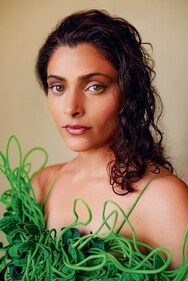 The actor looks fresh as a daisy in Vaishali S (Tanya Agarwal)