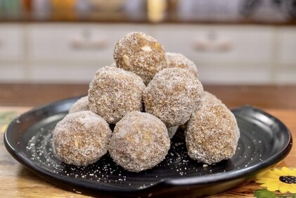 These yummy laddus are easy to make and filling. These yummy laddus are easy to make and filling.