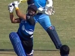 Suresh Raina smashes Shakib Al Hasan in a brutal onslaught Suresh Raina smashes Shakib Al Hasan in a brutal onslaught
