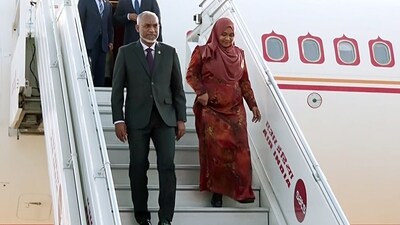 Maldives President Mohamed Muizzu and First Lady of Maldives, Sajidha Mohamed, arrive at the Delhi airport on Sunday. (ANI) Maldives President Mohamed Muizzu and First Lady of Maldives, Sajidha Mohamed, arrive at the Delhi airport on Sunday. (ANI)