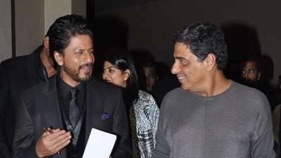 Ronnie Screwvala with Shah Rukh Khan at the music launch of Chennai Express in 2013 Ronnie Screwvala with Shah Rukh Khan at the music launch of Chennai Express in 2013