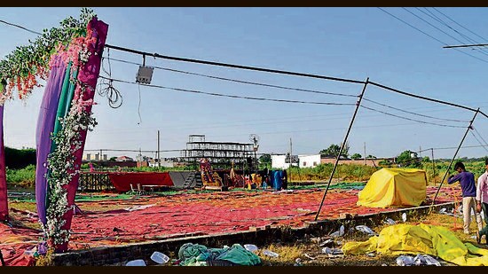 Ludhiana police officials say negligence, if any, on the part of the jagran’s organiser to be probed (Manish/HT)