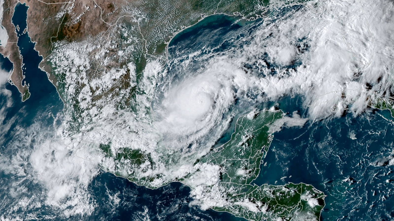 Milton 'erratically' approaches Florida after Helene devastation, likely to  become major hurricane - Hindustan Times
