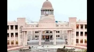 “...if the petitioner is aggrieved by non-lodging of the FIR, he has appropriate remedy of filing a complaint under Section 156(3) CrPC. or under Section 200 of the CrPC,” the court said (File) “...if the petitioner is aggrieved by non-lodging of the FIR, he has appropriate remedy of filing a complaint under Section 156(3) CrPC. or under Section 200 of the CrPC,” the court said (File)