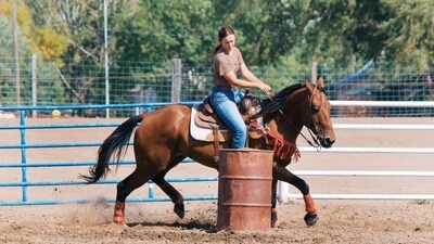 Emma Brungardt, 2024 Miss Teen Rodeo Kansas, tragically dies in car crash (Colby CC Rodeo/Facebook) Emma Brungardt, 2024 Miss Teen Rodeo Kansas, tragically dies in car crash (Colby CC Rodeo/Facebook)