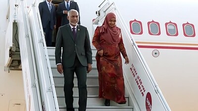 Maldives President Mohamed Muizzu and First Lady of Maldives, Sajidha Mohamed, arrive at the Delhi airport on Sunday. (ANI) Maldives President Mohamed Muizzu and First Lady of Maldives, Sajidha Mohamed, arrive at the Delhi airport on Sunday. (ANI)