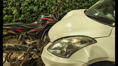 The crashed bike at the site of the incident. (HT Photo) The crashed bike at the site of the incident. (HT Photo)