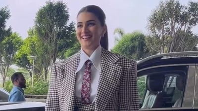 Kriti Sanon stunned in a three-piece suit for the airport look. (Instagram/@bollywoodchronicle) Kriti Sanon stunned in a three-piece suit for the airport look. (Instagram/@bollywoodchronicle)