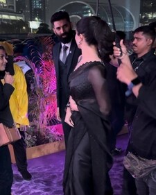 Shraddha Kapoor and Aditya Roy Kapur met at a event recently. Shraddha Kapoor and Aditya Roy Kapur met at a event recently.