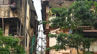 A portion of the Kareem building collapsed during the repair at the Madanpura area of Byculla in Mumbai. Mumbai India. Oct 08, 2024. (Photo by Raju Shinde/HT Photo) (Hindustan Times) A portion of the Kareem building collapsed during the repair at the Madanpura area of Byculla in Mumbai. Mumbai India. Oct 08, 2024. (Photo by Raju Shinde/HT Photo) (Hindustan Times)