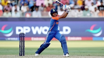 Harmanpreet Kaur is available for India (ICC) Harmanpreet Kaur is available for India (ICC)