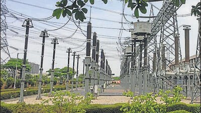 During the DERC public hearing, all three private discoms operating in Delhi file their tariff petitions. (HT File) During the DERC public hearing, all three private discoms operating in Delhi file their tariff petitions. (HT File)